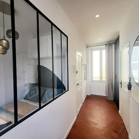 Apartment L'isnard 2 - T2 Climatise Dans Le Vieil Antibes